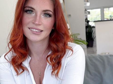 TubeBigCock presents: My roommates girlfriend helps me relax after work and gets a huge facial